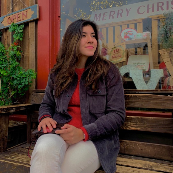 Meet your Posher, Pamela - Picture 1 of 1